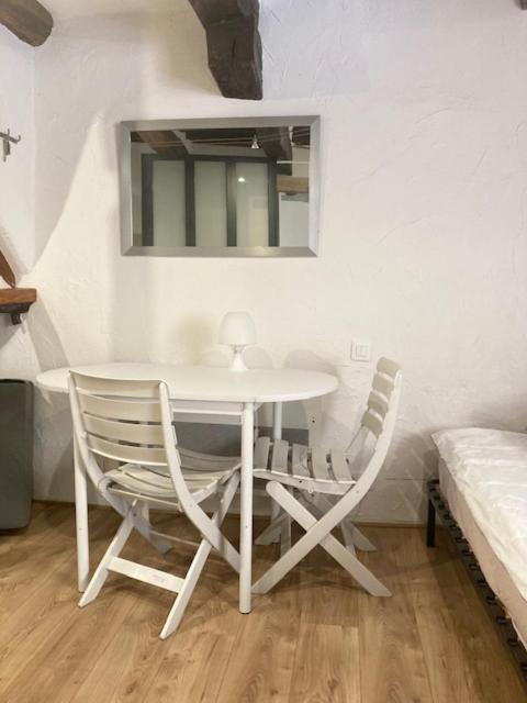 Studio Terrasse. A 50M De La Plage Sablettes Menton Kültér fotó